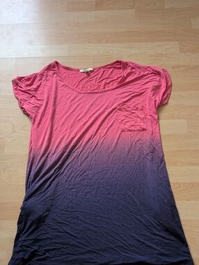 Women's Pink to Purple Ombre Scoop Neck Tee